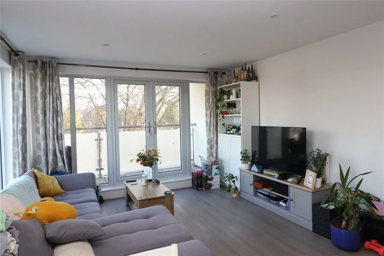 Maybury Road, Woking, GU21, photo 8
