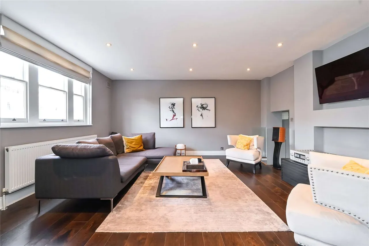 2 bed flat for sale — St. Ann's Terrace, St. John's Wood, London, NW8 6PJ