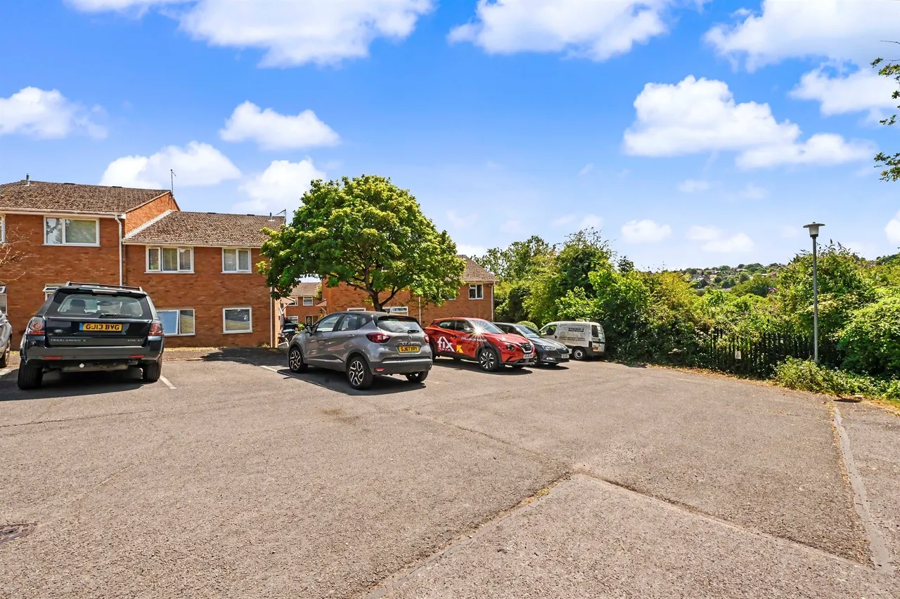 Chiltern Park Avenue, Berkhamsted, HP4, photo 16