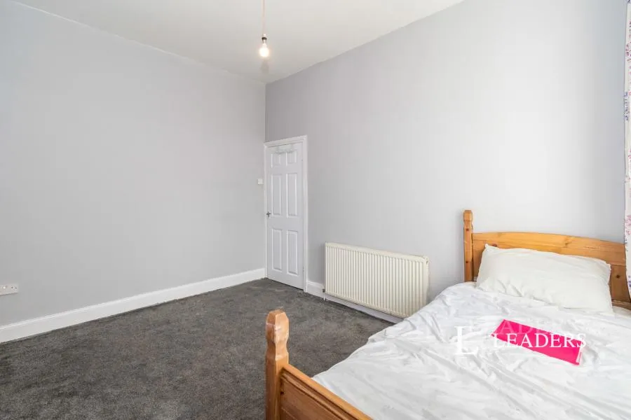 Westfield Terrace, Bradford, BD2, photo 7