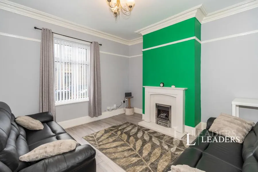 Westfield Terrace, Bradford, BD2, photo 2