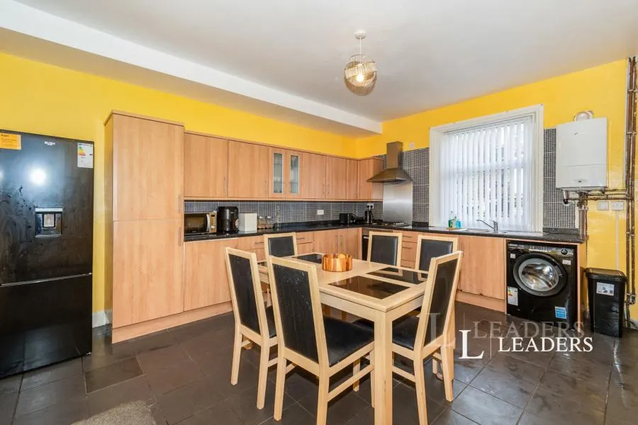 Westfield Terrace, Bradford, BD2, photo 4