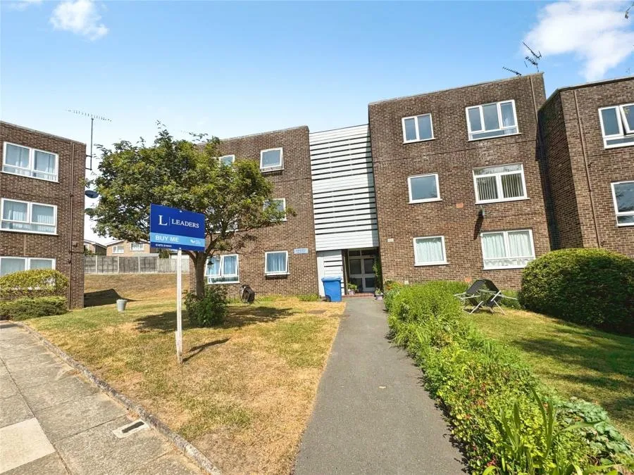 2 bed flat for sale, Hale Close, Ipswich, IP2