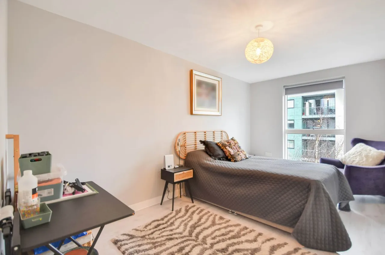 Metropolitan House, Pump House Crescent, TW8 0HA, photo 8