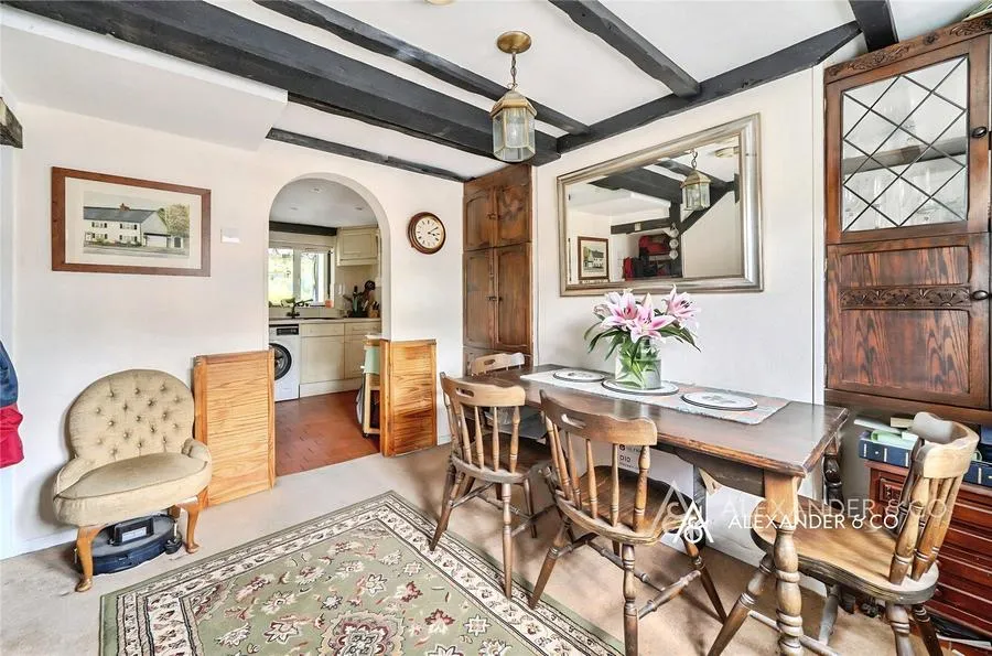 Spring Lane, Great Horwood, MK17, photo 11