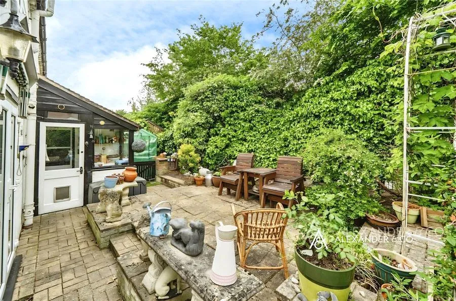Spring Lane, Great Horwood, MK17, photo 15