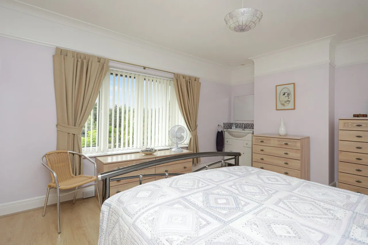 Avereng Road, Folkestone, CT19, photo 15