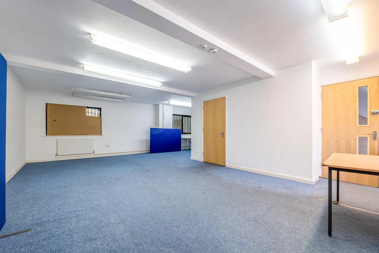 3 West Court, Saxon Business Park, Stoke Prior, photo 5