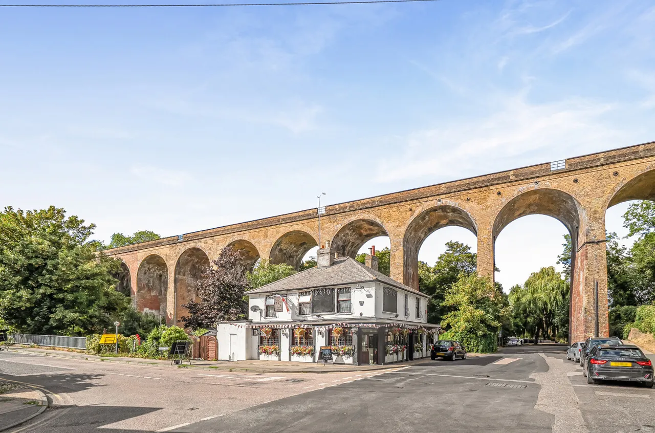 Viaduct Terrace, Horton Road, DA4, photo 14