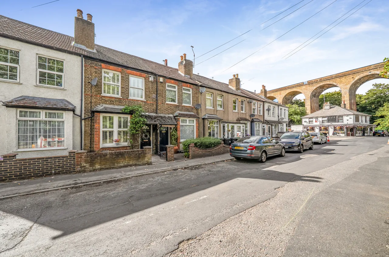 Viaduct Terrace, Horton Road, DA4, photo 2