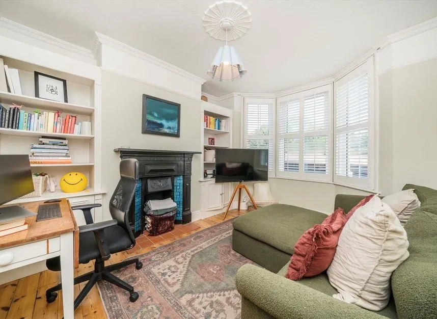 Douglas Villas, Kingston Upon Thames, KT1, photo 2