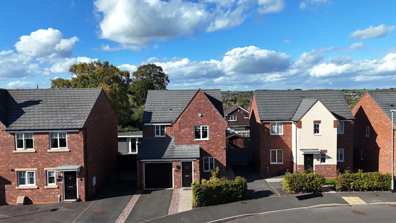 3 bed house for sale, Augustus Way, Cheadle, ST10