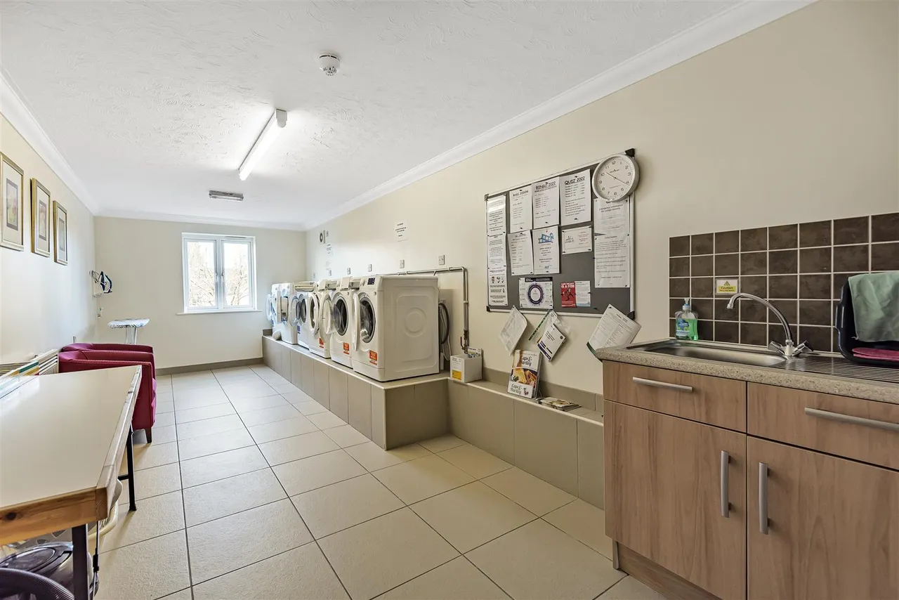 Cornyx Lane, Solihull, B91, photo 12