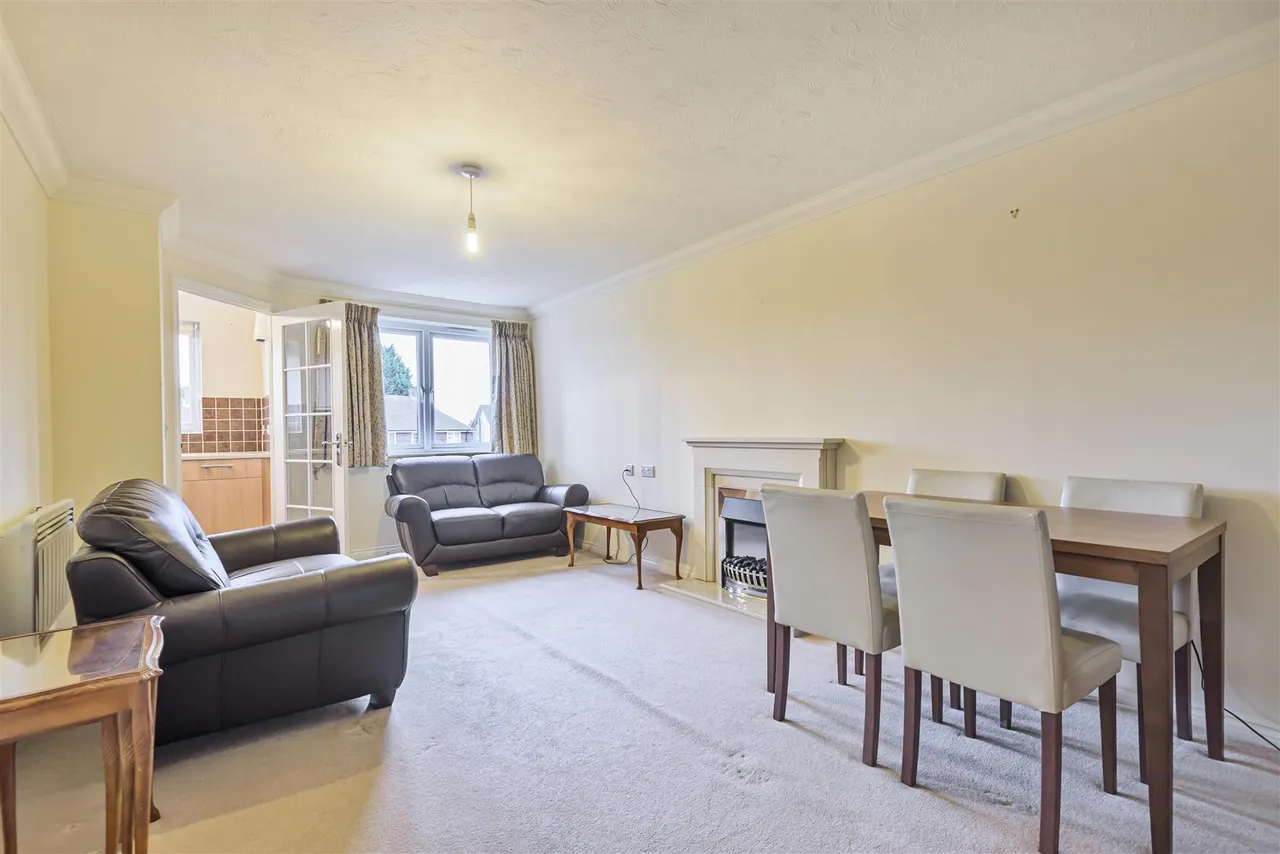 Cornyx Lane, Solihull, B91, photo 4