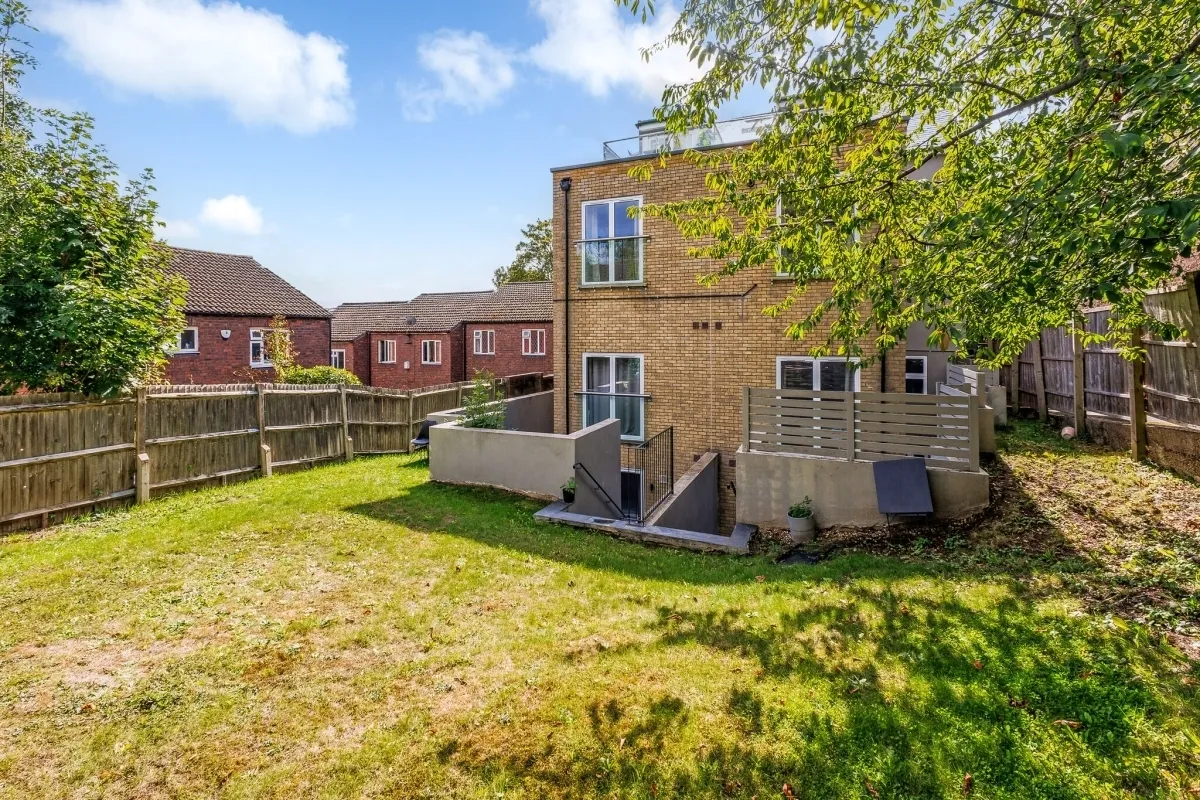 Thurlow Park Road, London, SE21, photo 15