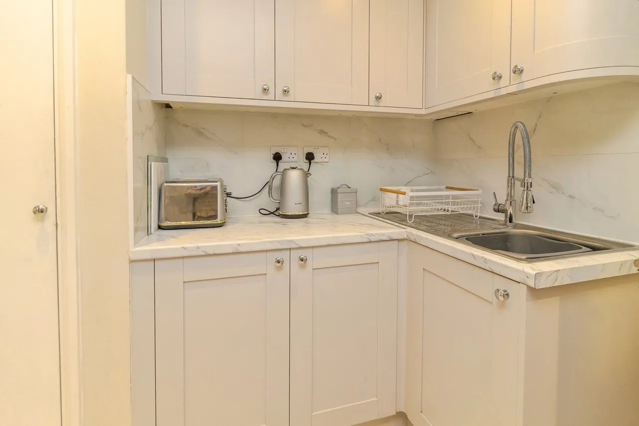 Silicon Court, Shenley Lodge, Milton Keynes, MK5, photo 8