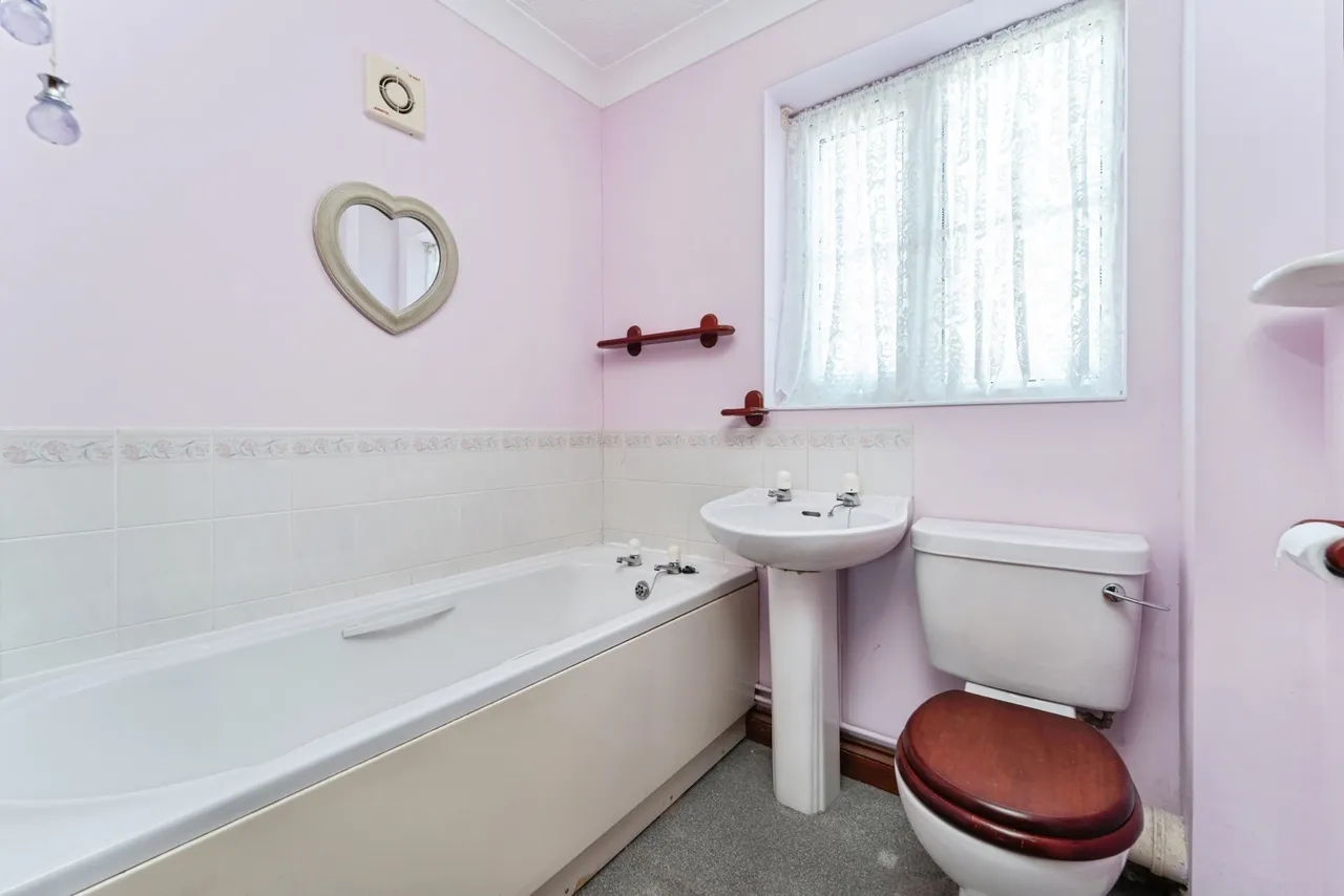 The Brambles, Littleport, Ely, Cambridgeshire, CB6, photo 18