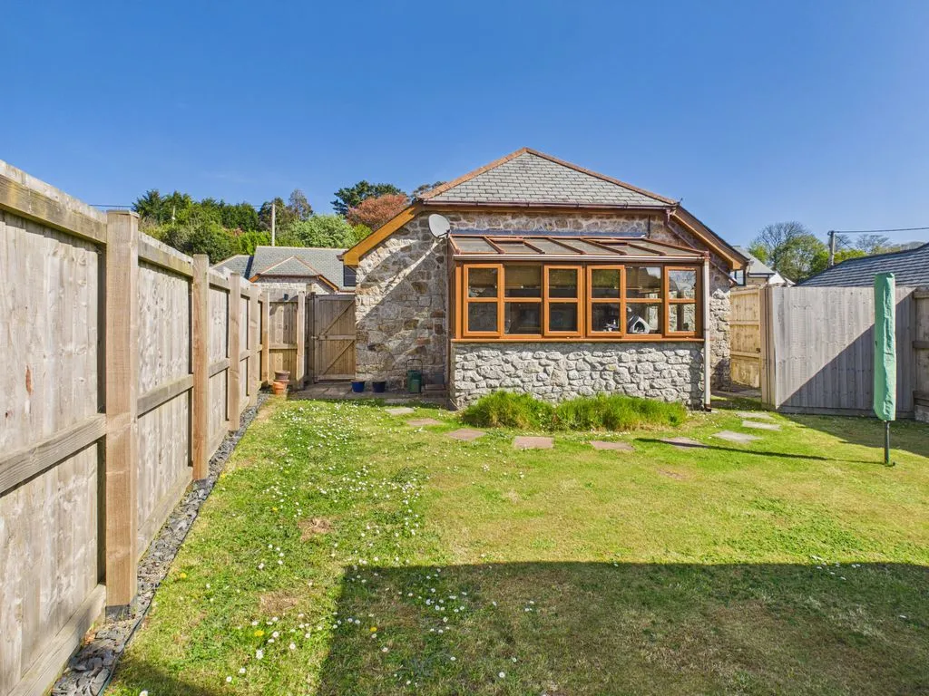 Pentreath Close Lanner, Redruth, photo 9
