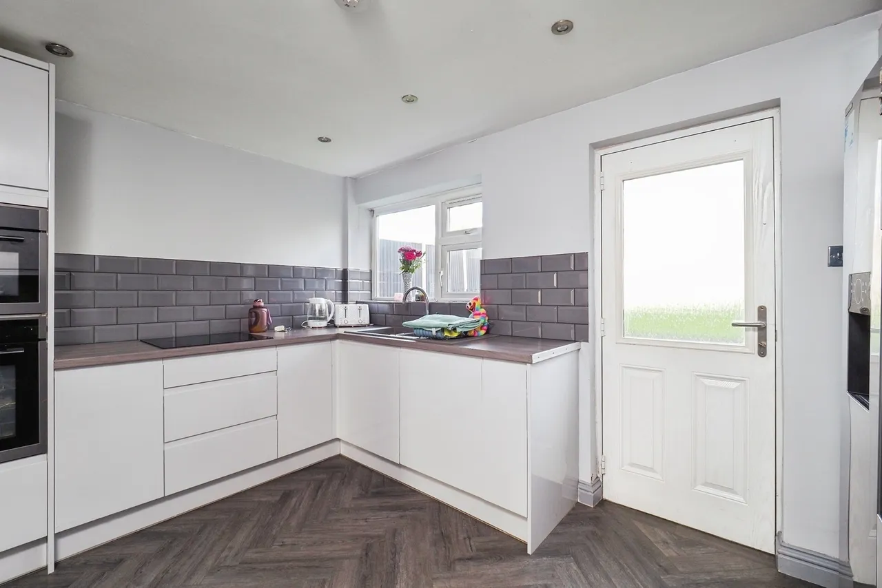 Ewe Lamb Lane, Bramcote, Nottingham, Nottinghamshire, NG9, photo 2