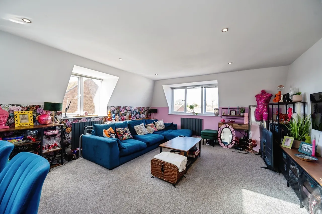 Elm Grove, Hayling Island, PO11, photo 5