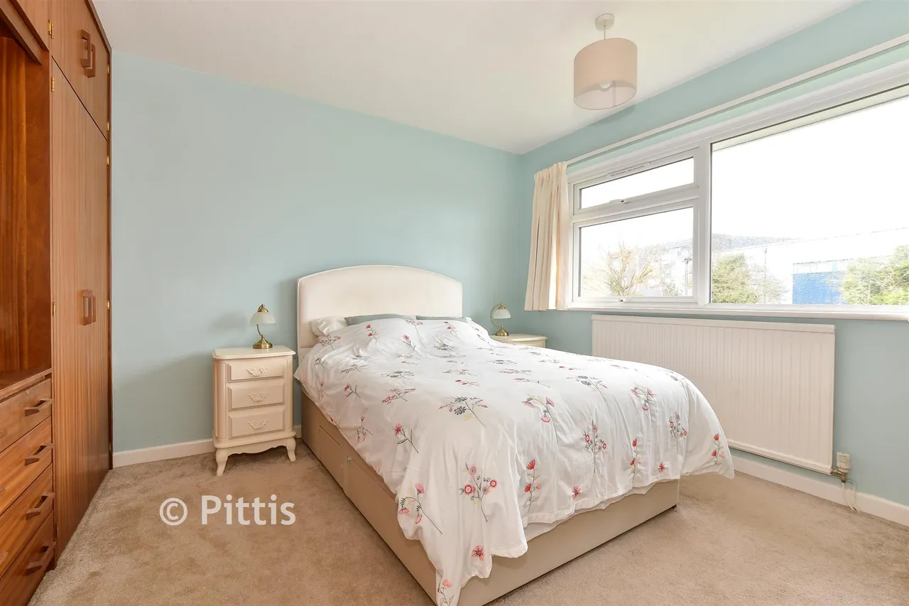 Mountbatten Drive, Newport, PO30, photo 7