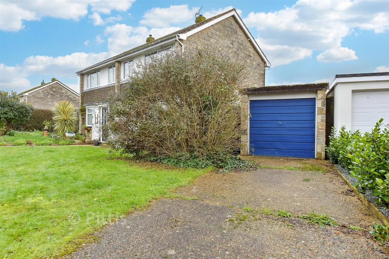 Mountbatten Drive, Newport, PO30, photo 12