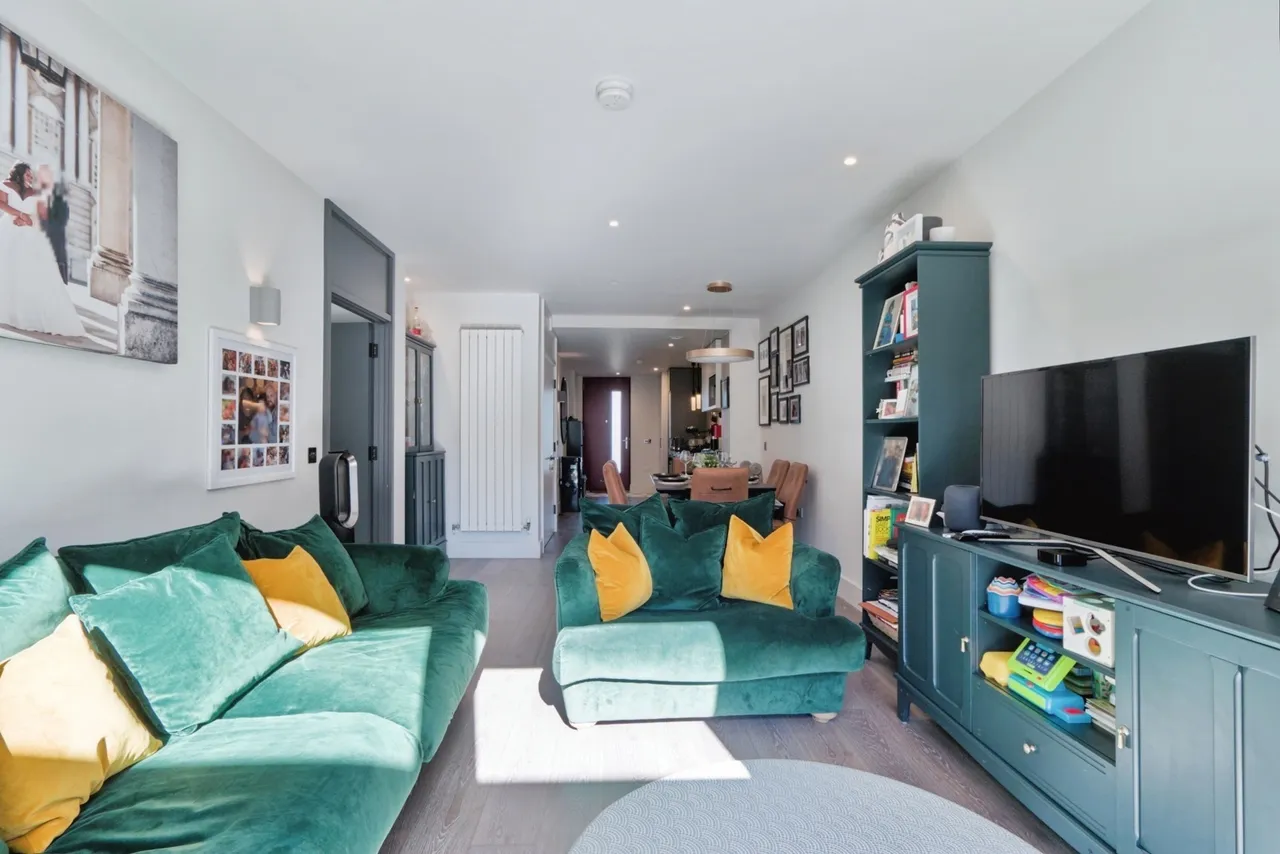Windsor Square, London, SE18, photo 2