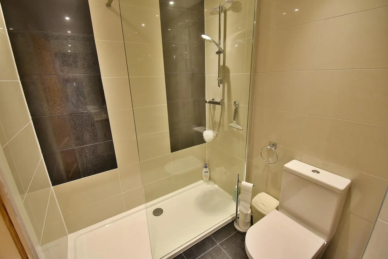 Pine Glen Avenue, BH22, photo 14