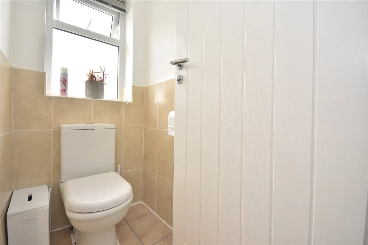 Ringwood Gardens, Leeds, LS14, photo 14