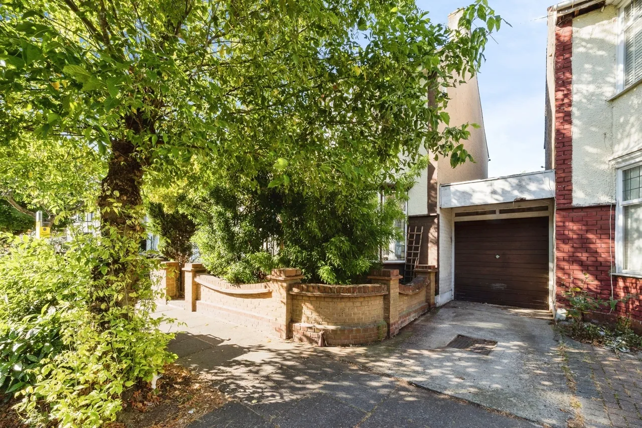 Netherfield Gardens, Barking, London, IG11, photo 7