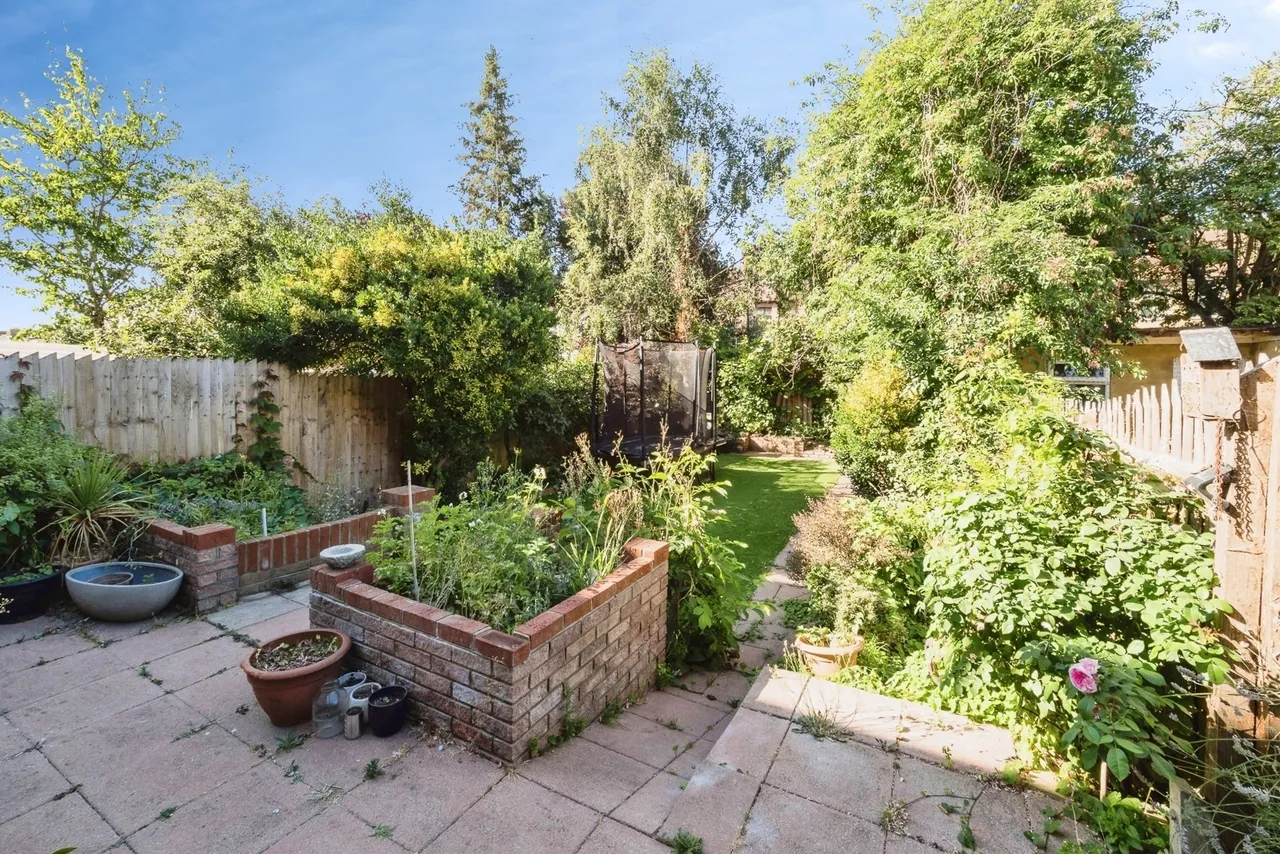 Netherfield Gardens, Barking, London, IG11, photo 29