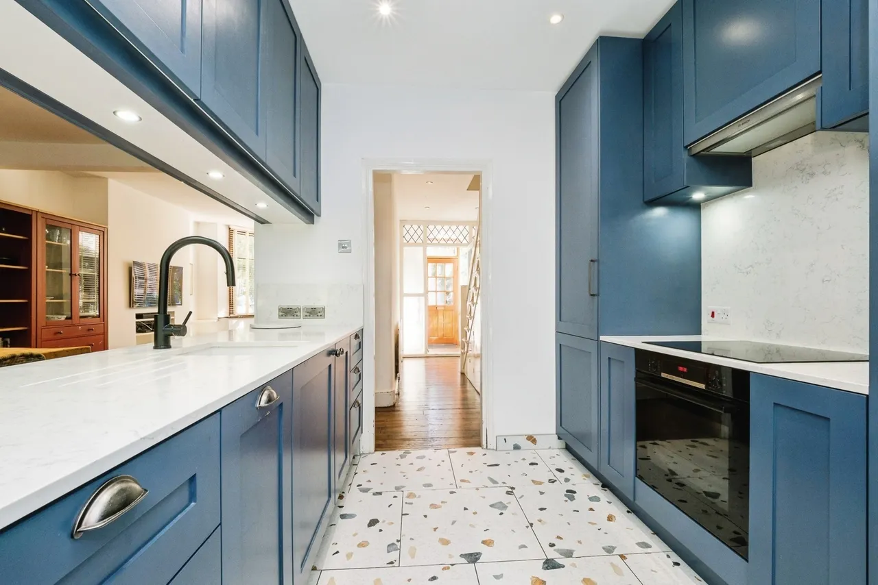 Netherfield Gardens, Barking, London, IG11, photo 12