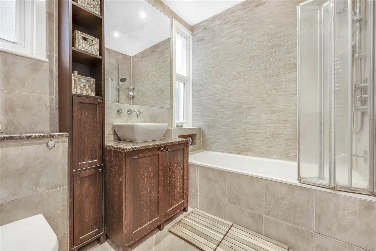Hazelbourne Road, London, SW12, photo 7