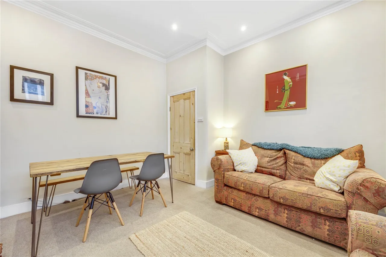 Hazelbourne Road, London, SW12, photo 11