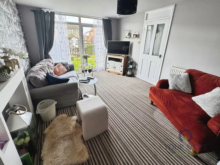 Walesby Drive, Kirkby-in-Ashfield, NG17, photo 22