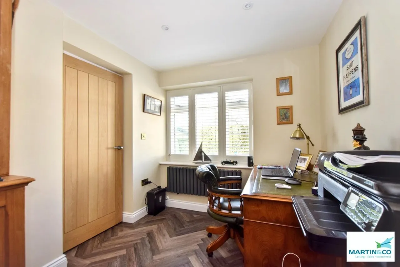 Stanley Road, Hinckley, photo 5