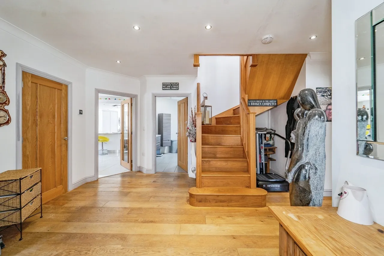 Smyth Street, Fishguard, SA65, photo 4