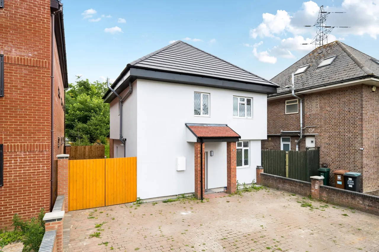 4 bed house for sale, Bucknalls Close, Watford, WD25