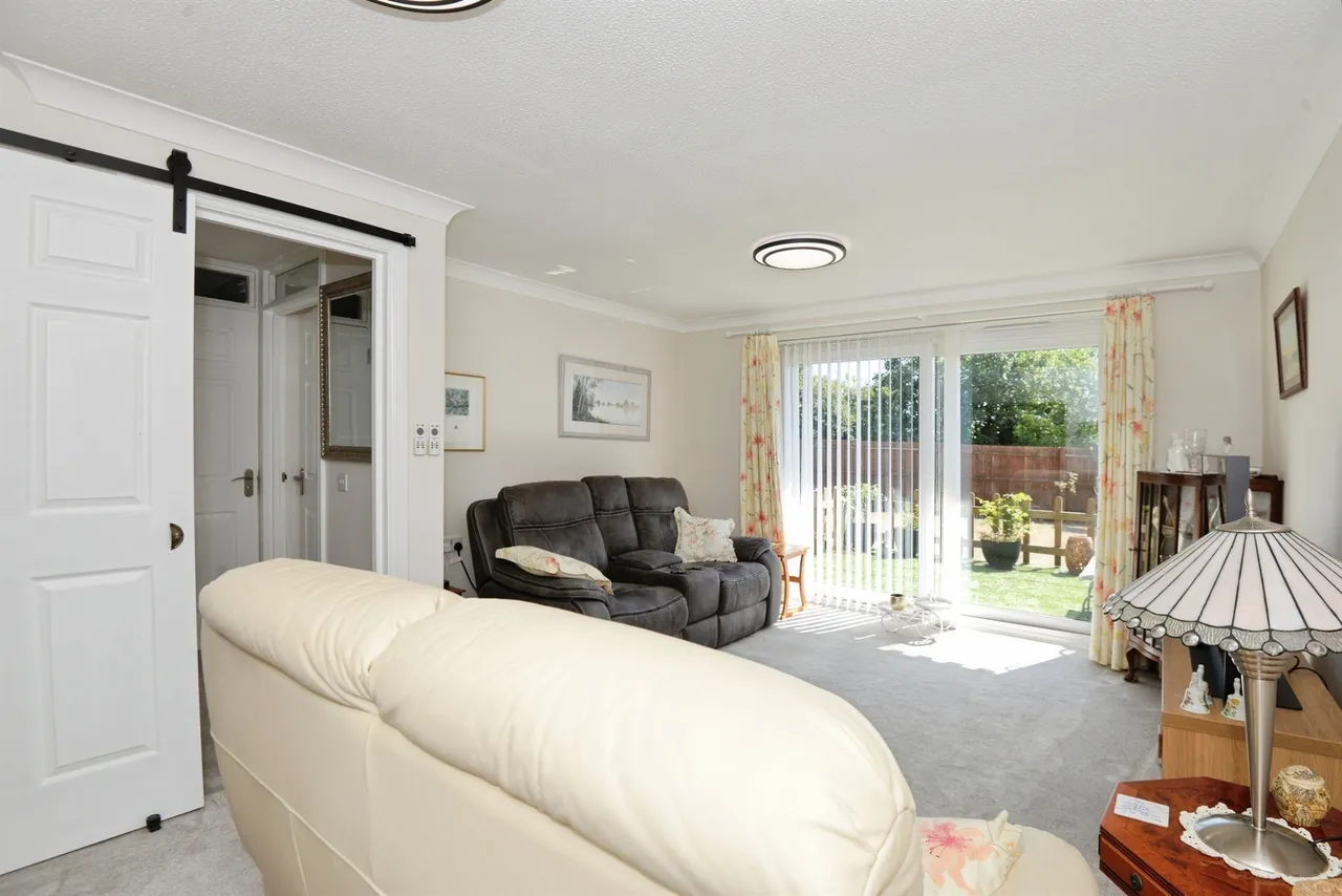 Lansdowne Way, High Wycombe, HP11, photo 17