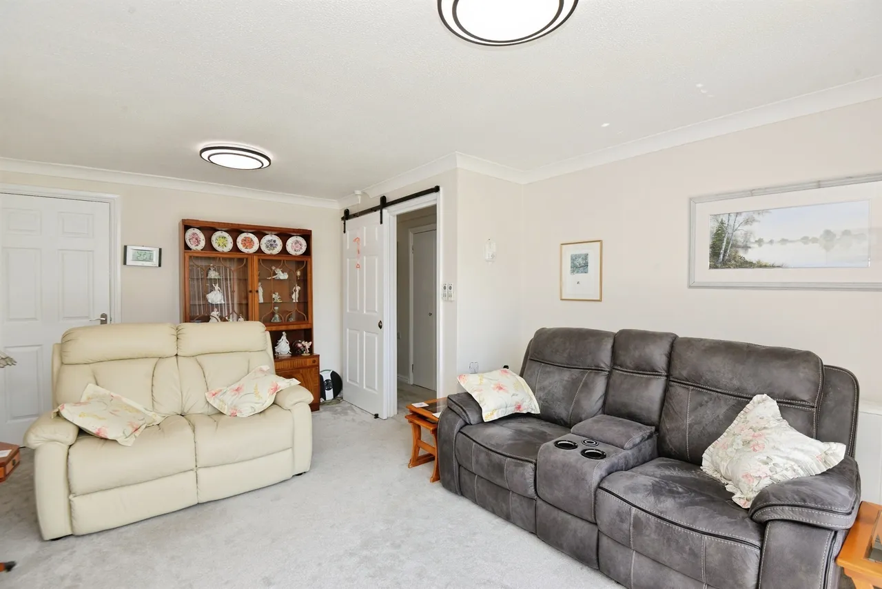 Lansdowne Way, High Wycombe, HP11, photo 14
