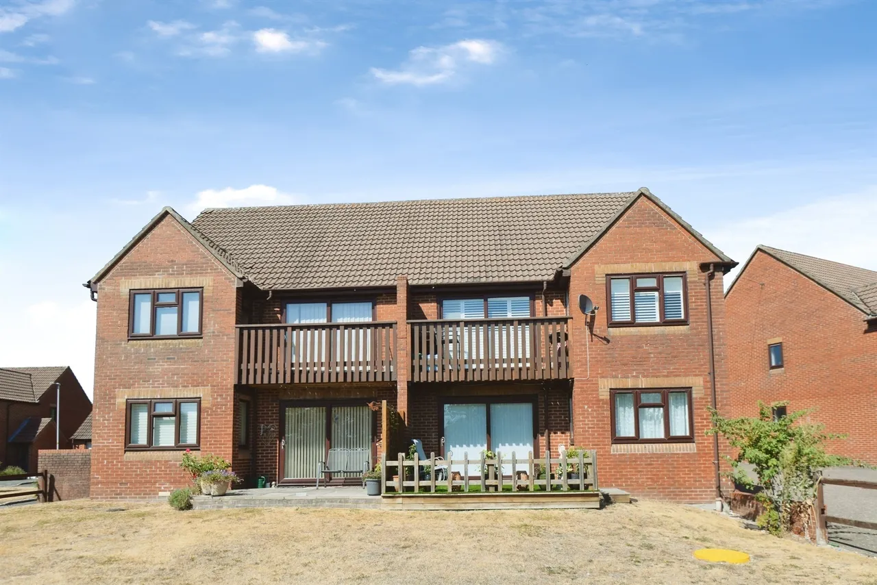 Lansdowne Way, High Wycombe, HP11, photo 8