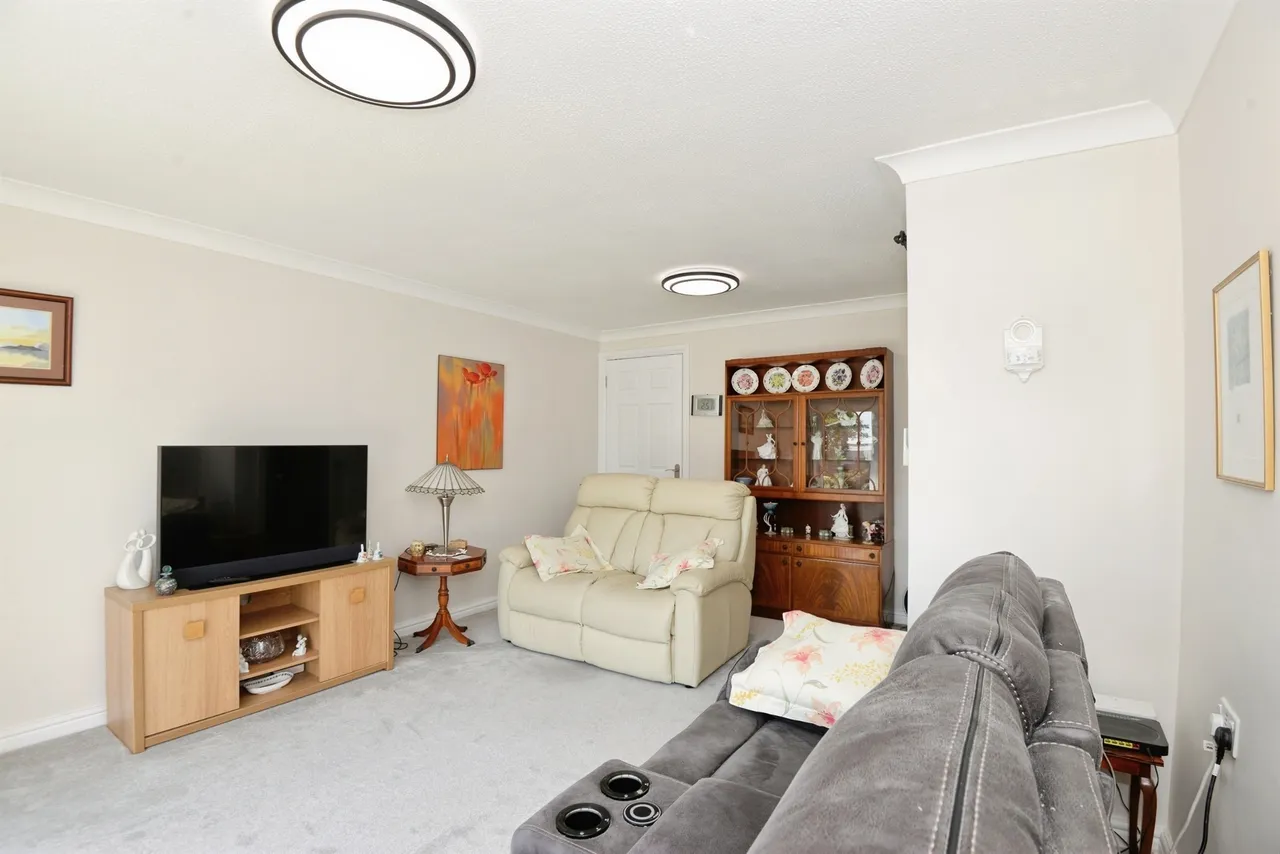 Lansdowne Way, High Wycombe, HP11, photo 10