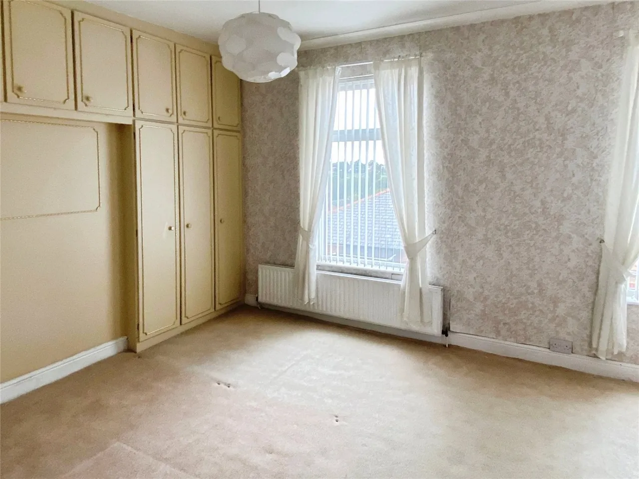 Earl Street, Chickenley, WF12, photo 7