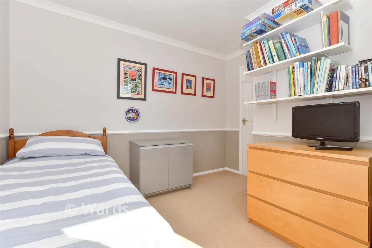 Haywards Close, Deal, CT14, photo 15