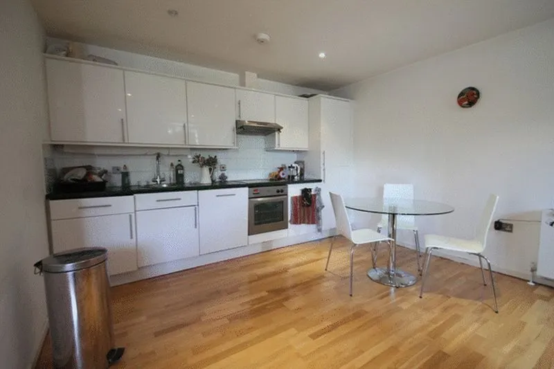 Camberwell Road, London SE5 0EG, photo 3