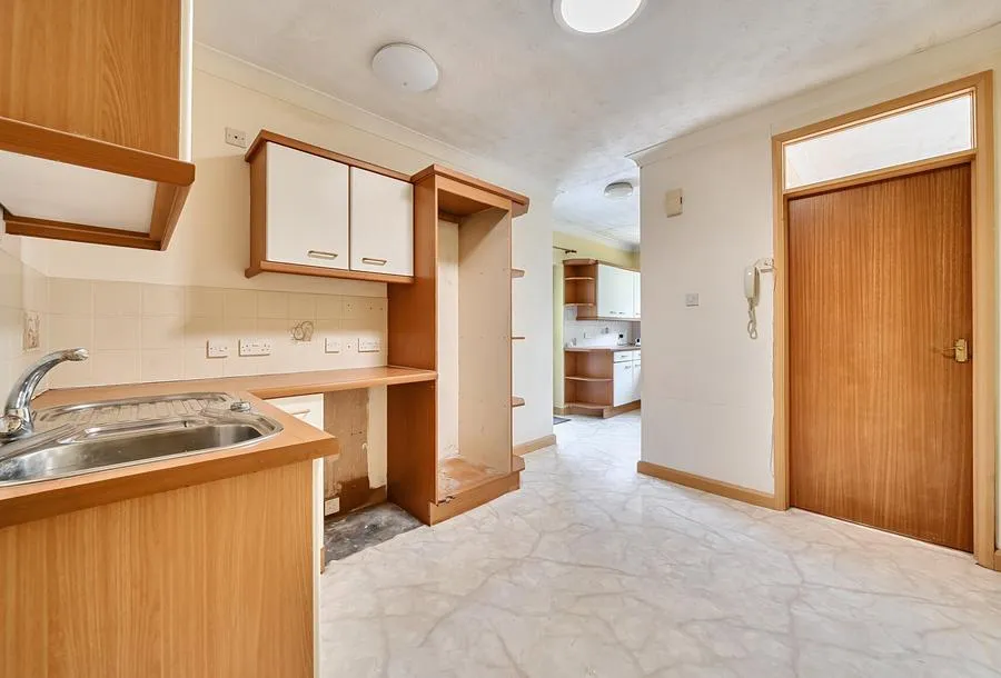 Brockridge Lane, Frampton Cotterell, BS36, photo 4