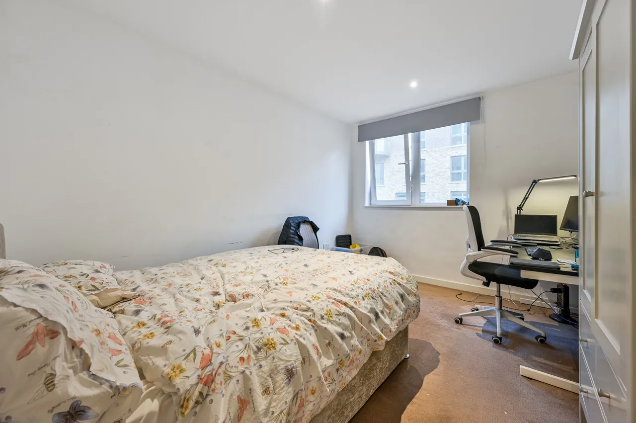 11 Ottley Drive, London, photo 11