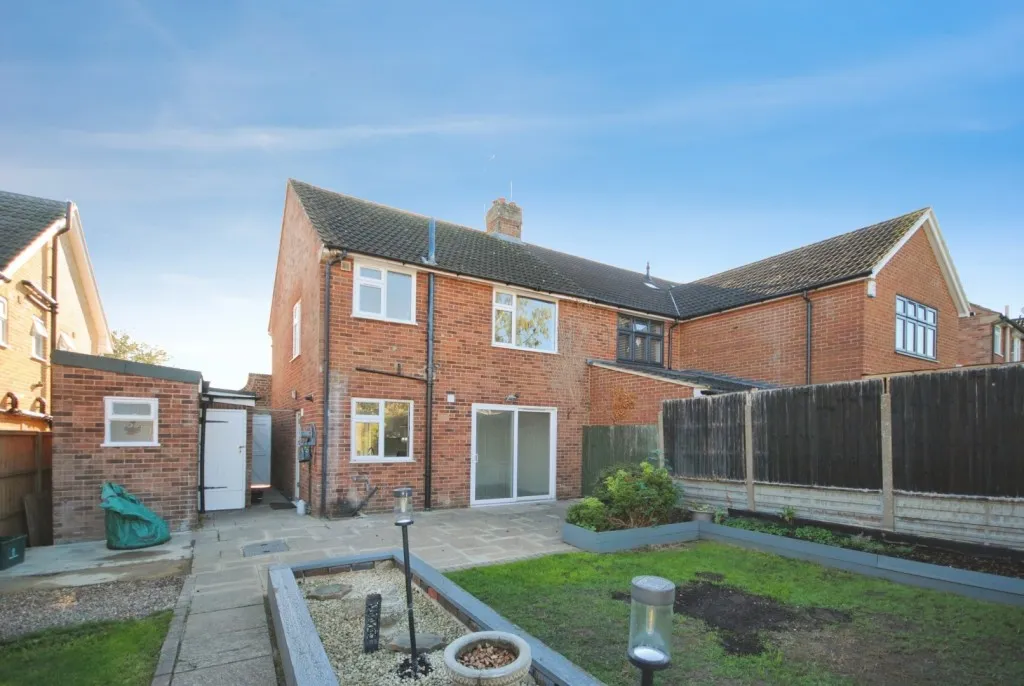 Spooners Drive, St. Albans, photo 14