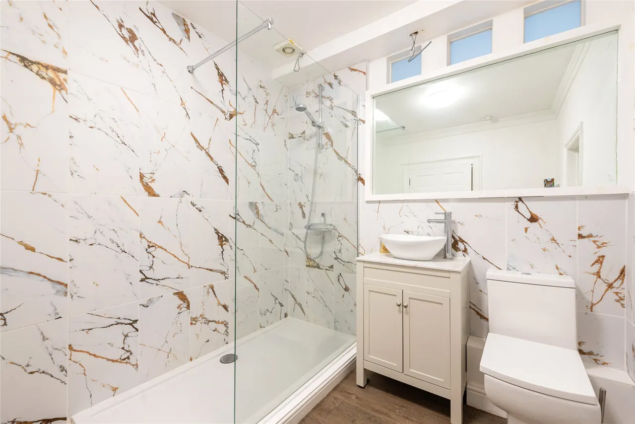 Tilehouse Street, Hitchin, SG5, photo 17