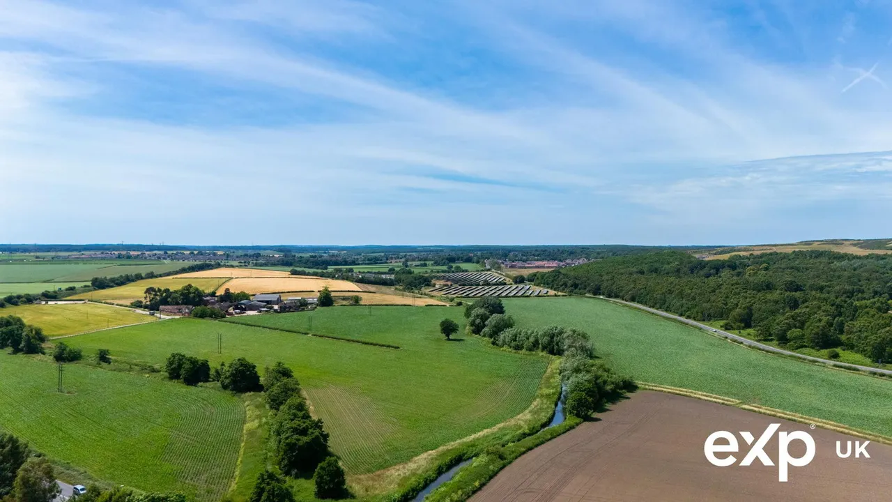 Bescar Lane, Ollerton, NG22, photo 30